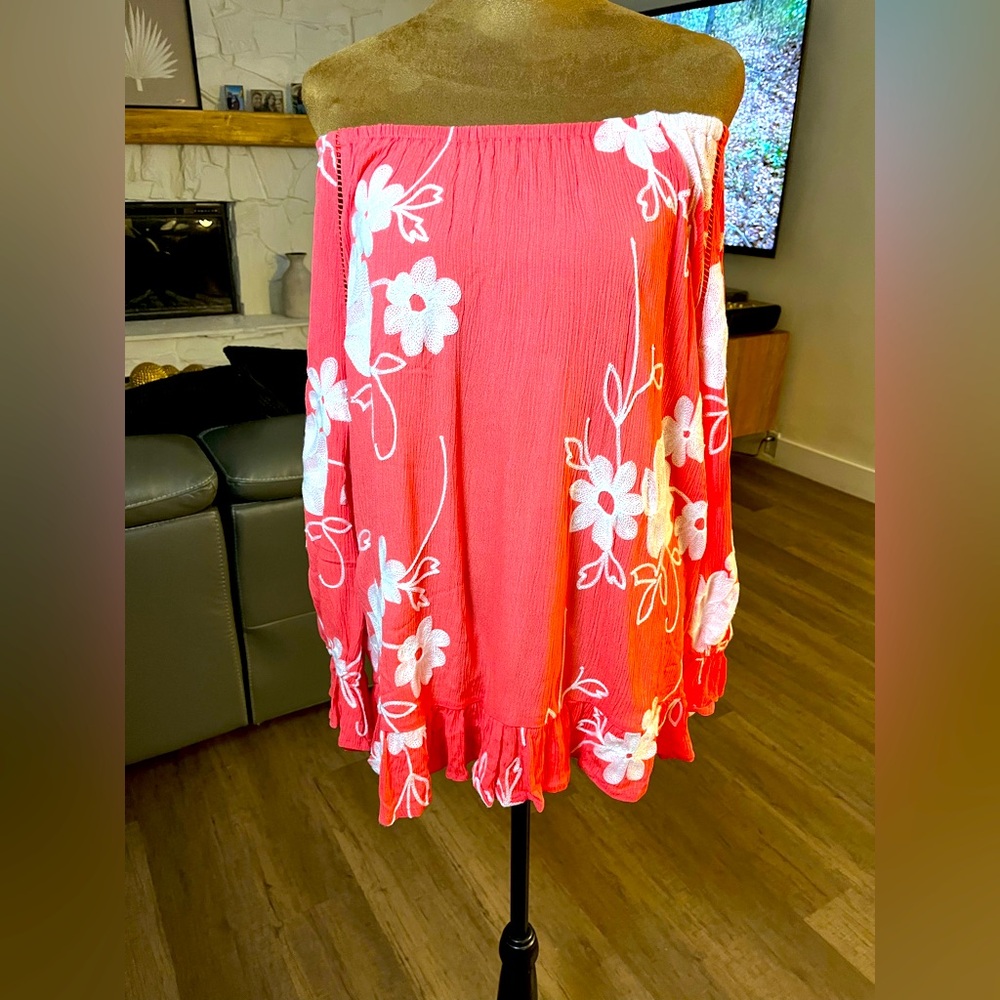 Liv Los Angeles for Anthropologie Coral Maiden off the shoulder Tunic size M
